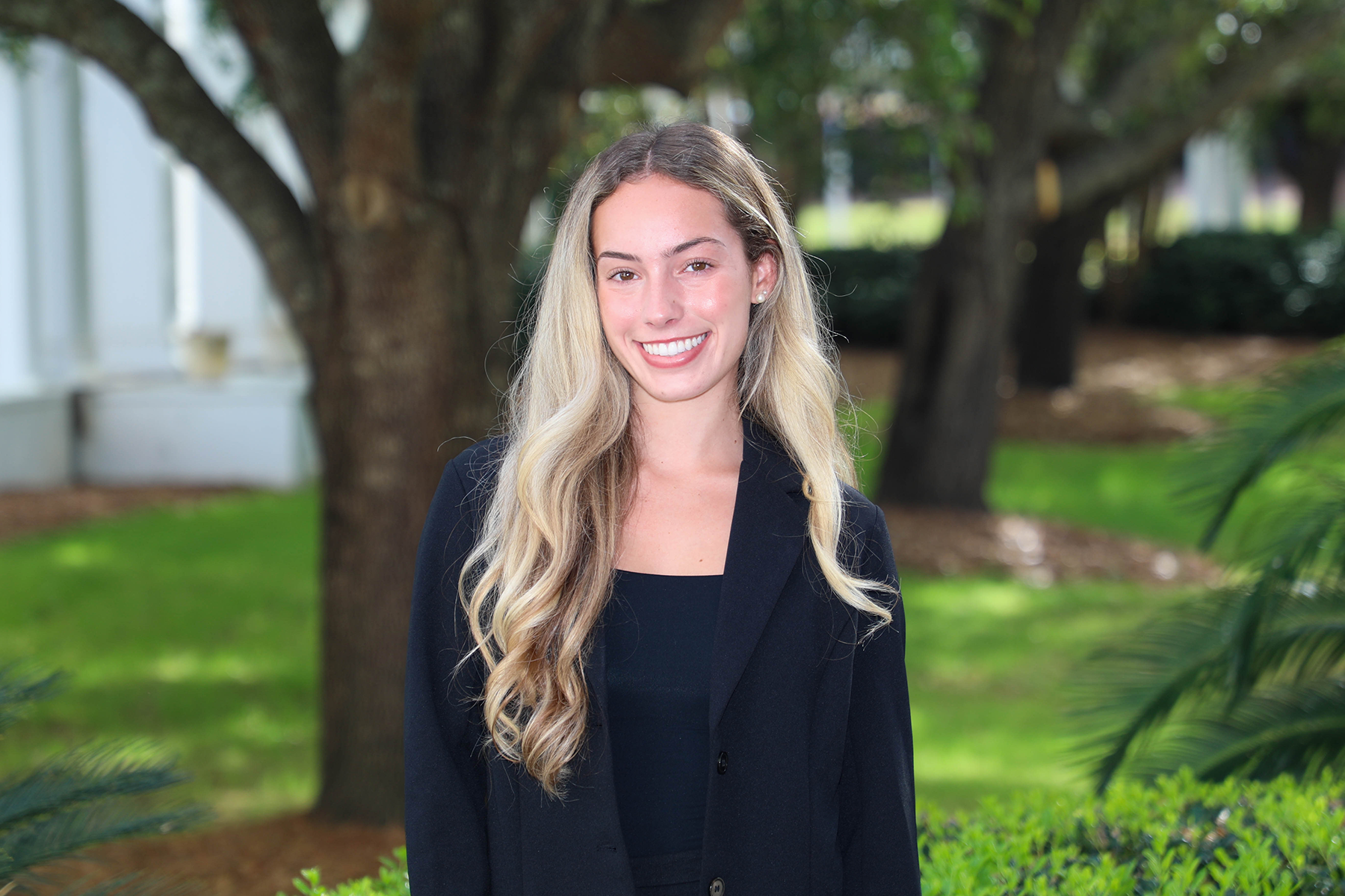 Sophia Wakeman Headshot