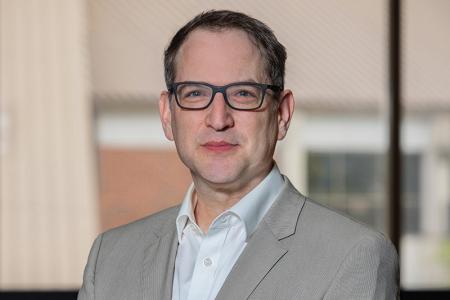 Jeffrey H. Kahn headshot