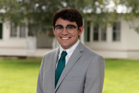 Hestres-Rivera headshot