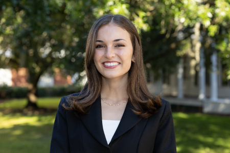 Student Ambassador Elisa Moscone Headshot