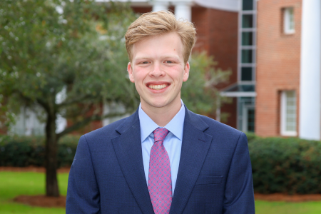 Student Ambassador Joe Years Headshot