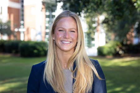 Student Ambassador Winnie Pajcic Headshot