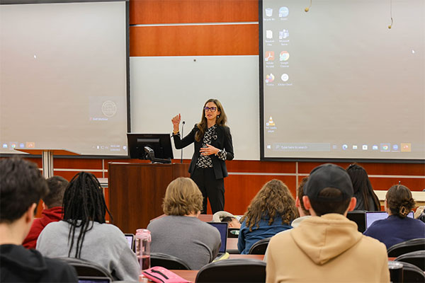The Honorable Kathryn Kimball Mizelle talks to Professor Landau's Constitutional Law I class.